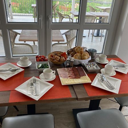 Bed and Breakfast Fogado A Ket Toelgyfahoz Шюмег Екстер'єр фото